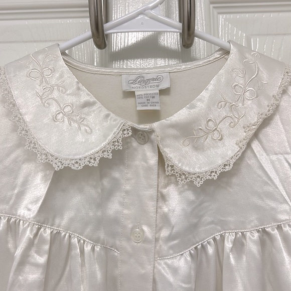 Vintage NWT Lingerie Nordstrom Nightgown Maxi Ivory Satiny Womens Sz M - Picture 4 of 9
